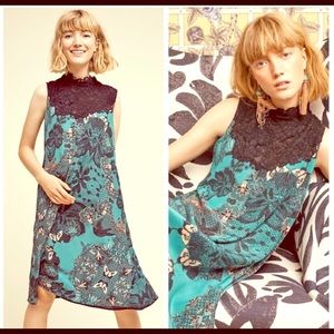 Maeve Emerald Swan Shift Dress